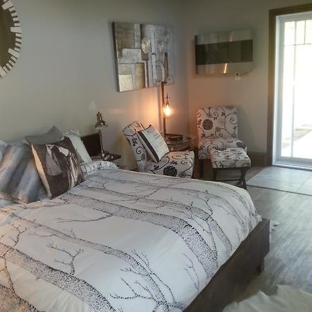 Domaine De La Baie, Les Suites Shawinigan Eksteriør bilde