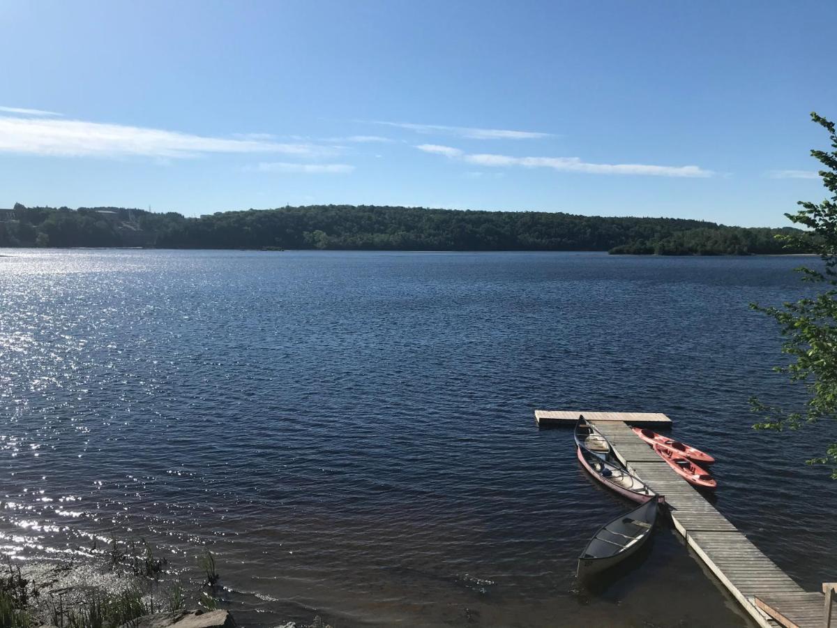 Domaine De La Baie, Les Suites Shawinigan Eksteriør bilde