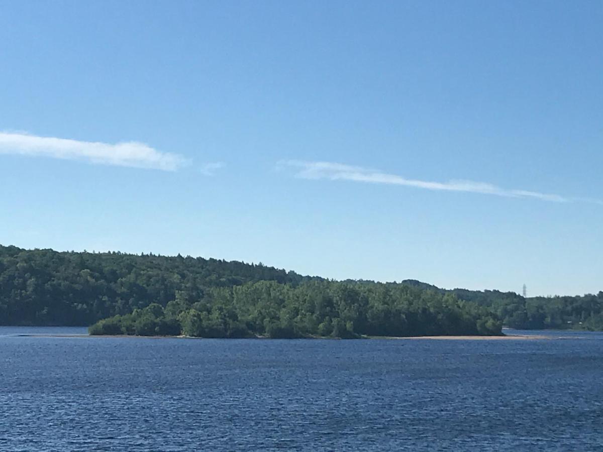 Domaine De La Baie, Les Suites Shawinigan Eksteriør bilde