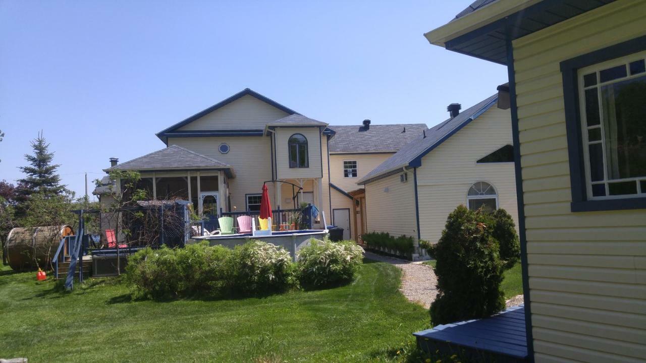 Domaine De La Baie, Les Suites Shawinigan Eksteriør bilde