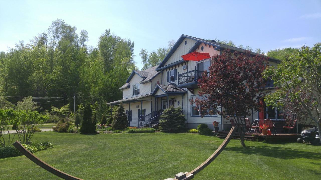 Domaine De La Baie, Les Suites Shawinigan Eksteriør bilde